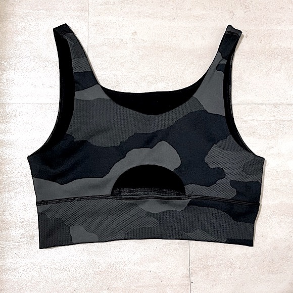AERIE (NWOT) โข Offline Camo Sports Bra with Back Cutout โข Size Medium - Picture 8 of 11